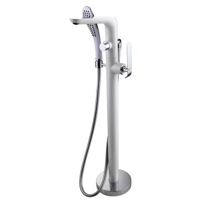 Смеситель Lemark Melange LM4944CW для ванны, напольный Смеситель Lemark Melange LM4944CW для ванны, напольный