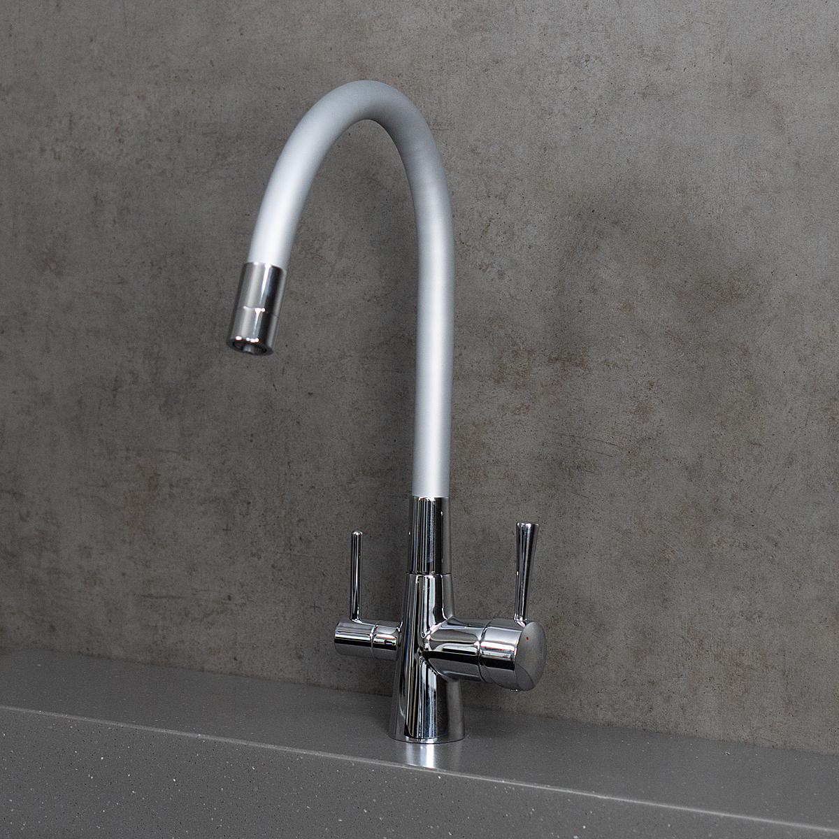 Смеситель Lemark Comfort LM3075С-Silver для кухни с гибким изливом, с подключением к фильтру с питьевой водой