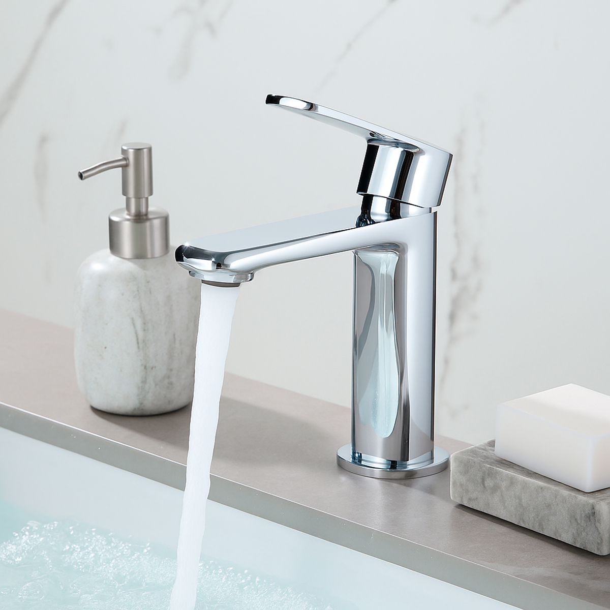 Смеситель Lemark Melior LMF-1012B-C для раковины